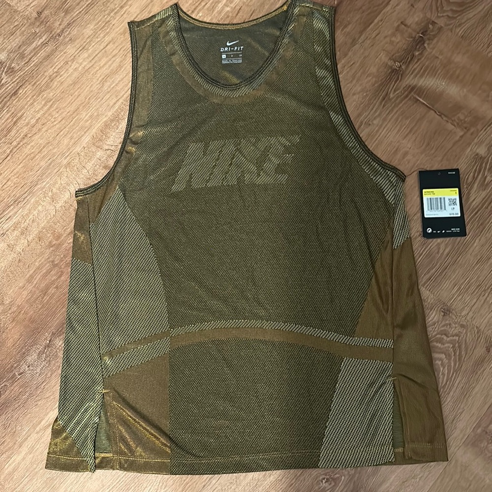 Nike tank top